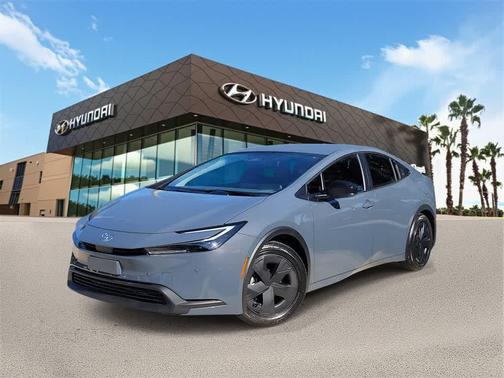 2024 Toyota Prius LE