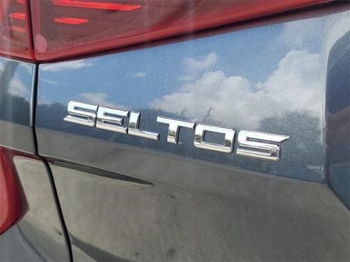 2021 Kia Seltos EX