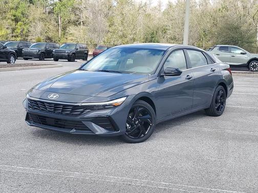 2026 Hyundai ELANTRA Sport