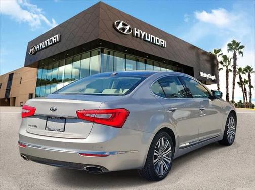 2015 Kia Cadenza Premium
