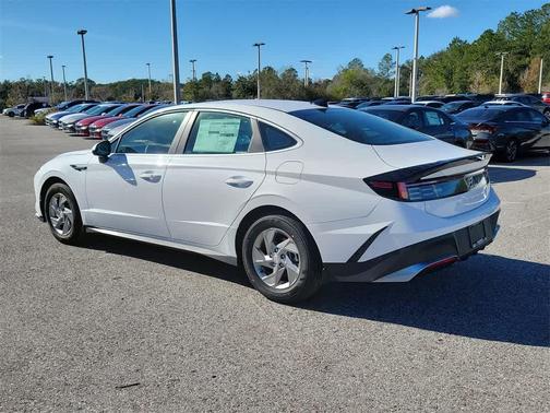 2026 Hyundai SONATA SE