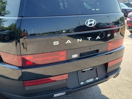 2025 Hyundai SANTA FE SE