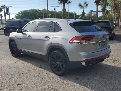 2023 Volkswagen Atlas Cross Sport 3.6L V6 SE w/Technology
