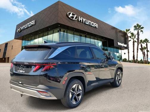 2025 Hyundai TUCSON SEL