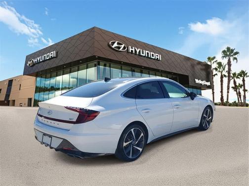 2023 Hyundai SONATA SEL Plus