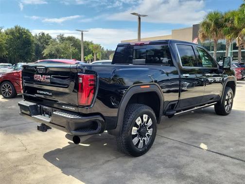 2024 GMC Sierra 2500 Denali