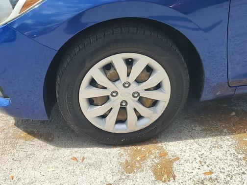 Admiral Blue 2021 Hyundai Accent SE