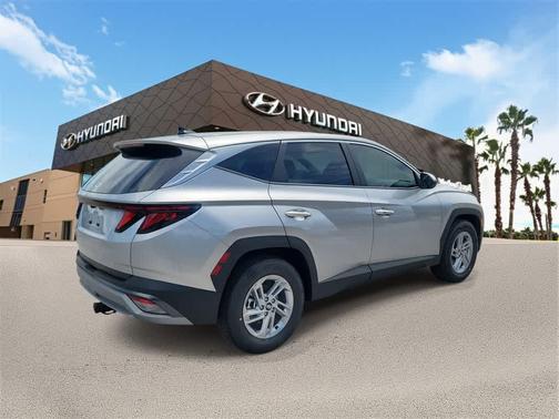 2025 Hyundai TUCSON SE