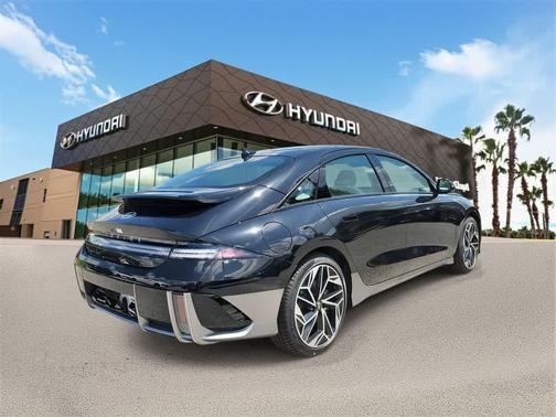 2025 Hyundai IONIQ 6 Limited