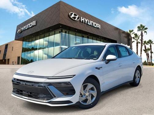 2025 Hyundai SONATA SE