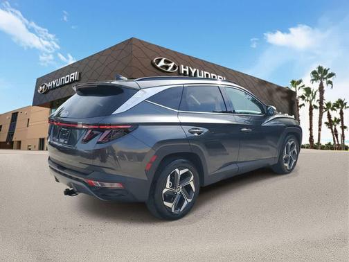 Dark Gray Metallic 2024 Hyundai TUCSON Limited