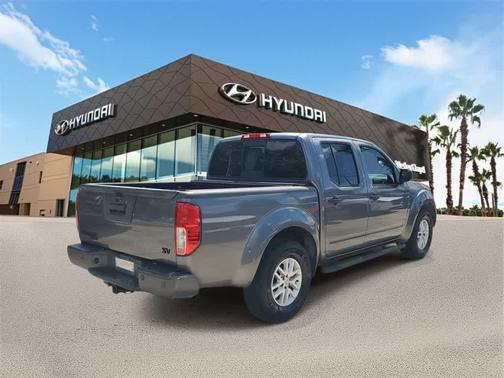 2016 Nissan Frontier SV