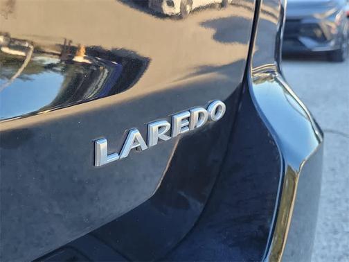 2019 Jeep Grand Cherokee Laredo