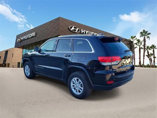 2019 Jeep Grand Cherokee Laredo