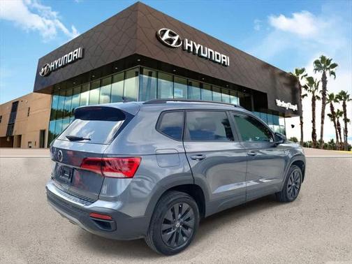 2022 Volkswagen Taos S