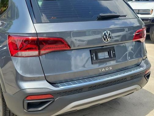 2022 Volkswagen Taos S