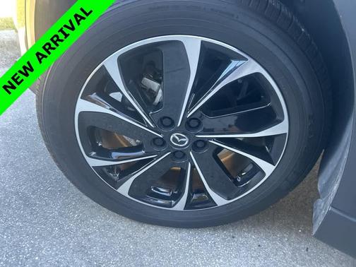 2023 Mazda CX-5 2.5 S Premium Package