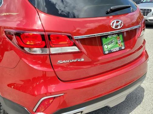 2017 Hyundai SANTA FE SE