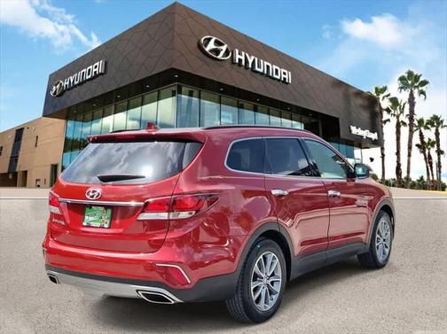 2017 Hyundai SANTA FE SE