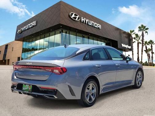 2023 Kia K5 LXS