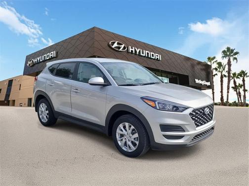 2021 Hyundai TUCSON SE
