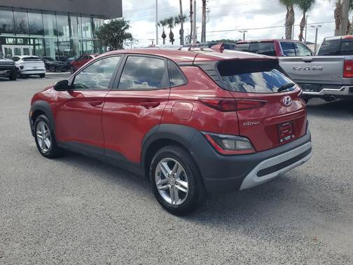 2022 Hyundai KONA SE