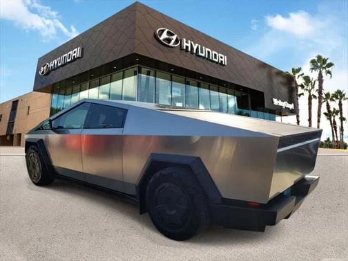 2024 Tesla Cybertruck AWD