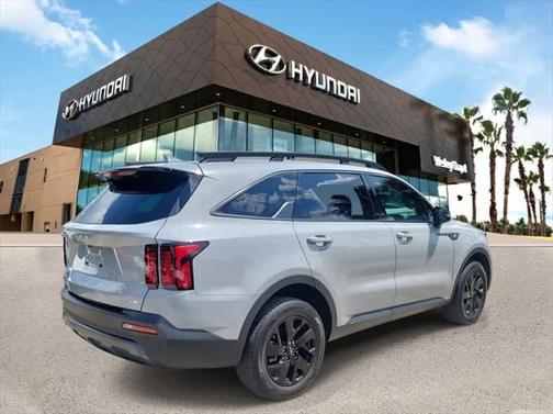 2023 Kia Sorento X-Line S
