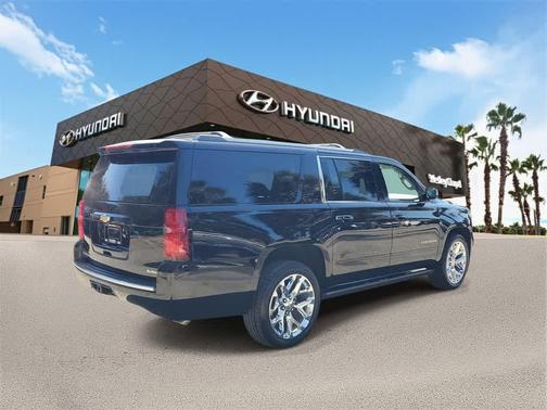 2018 Chevrolet Suburban Premier