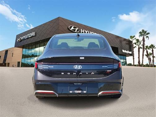 2025 Hyundai SONATA Hybrid SE