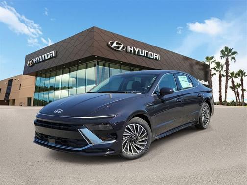 2025 Hyundai SONATA Hybrid SE