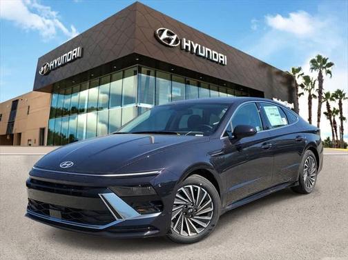 2025 Hyundai SONATA Hybrid SE