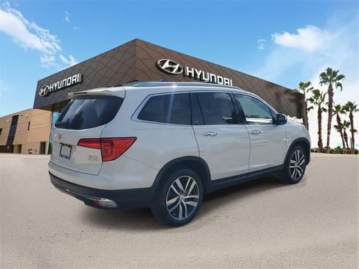 2018 Honda Pilot Elite