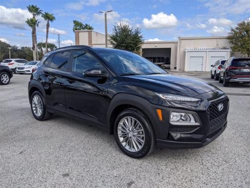 2021 Hyundai KONA SEL