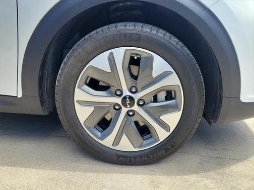 2022 Kia Niro EV EX