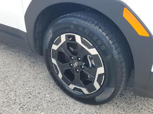 2025 Hyundai SANTA FE SEL 2.4