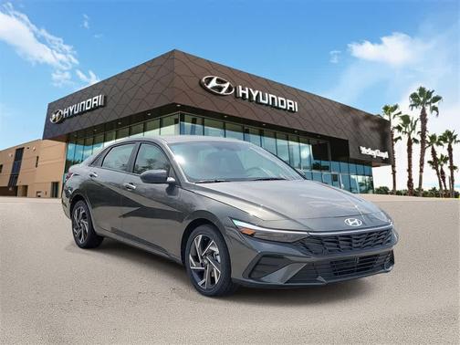 2025 Hyundai ELANTRA HEV SEL Sport