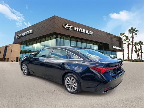 2021 Toyota Avalon XLE
