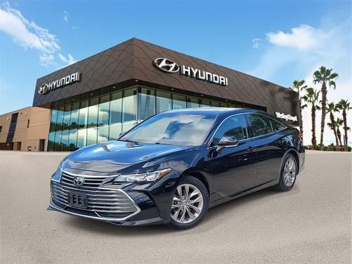 2021 Toyota Avalon XLE
