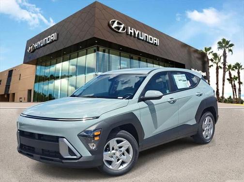 2025 Hyundai KONA SE