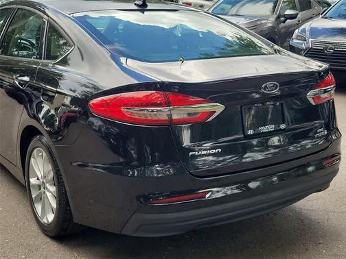 2019 Ford Fusion Hybrid SE