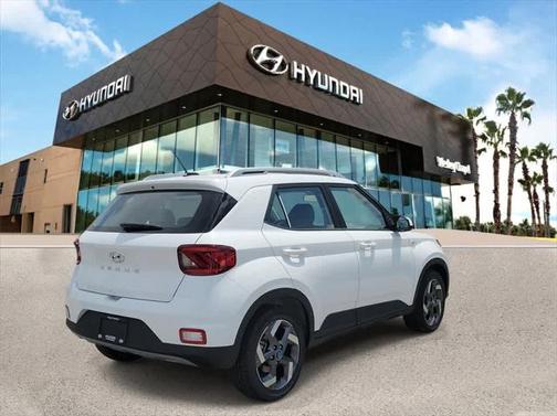 2025 Hyundai VENUE SEL