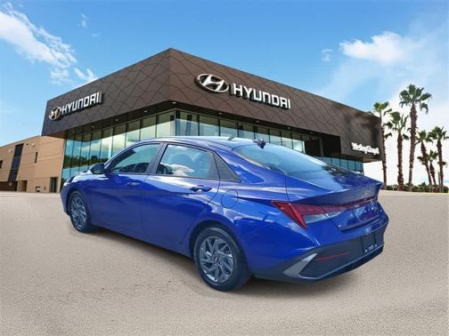 2024 Hyundai ELANTRA HEV Blue