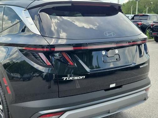 2025 Hyundai TUCSON Hybrid Limited