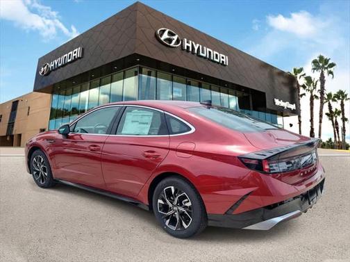 2025 Hyundai SONATA SEL