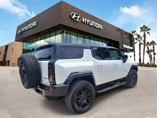 2024 GMC HUMMER EV SUV 2X