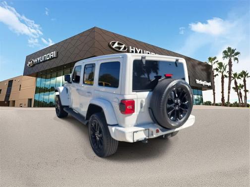 2022 Jeep Wrangler Unlimited Unlimited High Altitude