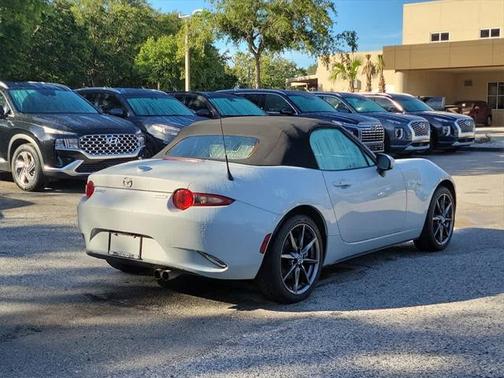 2016 Mazda MX-5 Miata Grand Touring