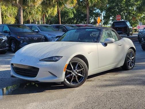 2016 Mazda MX-5 Miata Grand Touring