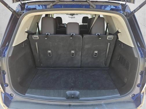 2025 Nissan Pathfinder SV FWD